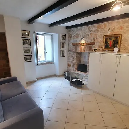 公寓 欧内斯特别墅公寓